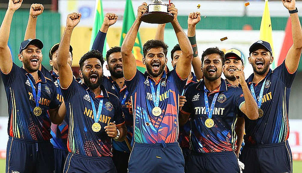 হোবার্টে ভিক্টোরিয়ার ১৭৩ রানের পাহাড়, আর যে ওভার-হিসাব কেউ পড়ছে না হোবার্টে ভিক্টোরিয়ার ১৭৩ রানের পাহাড়, আর যে ওভার-হিসাব কেউ পড়ছে না