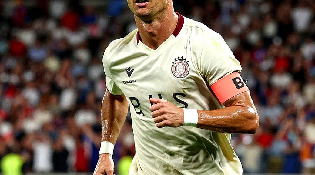 ক্রুজ আজুলের ১৪ গোলদাতা: গভীরতার রেকর্ড, নকআউটের অন্ধবিন্দু