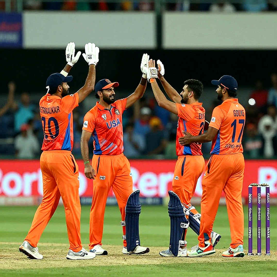 এনওসি থেকে নিলাম: ক্রিকেটের স্থানান্তর-জানালায় দাম হাঁকায় কে